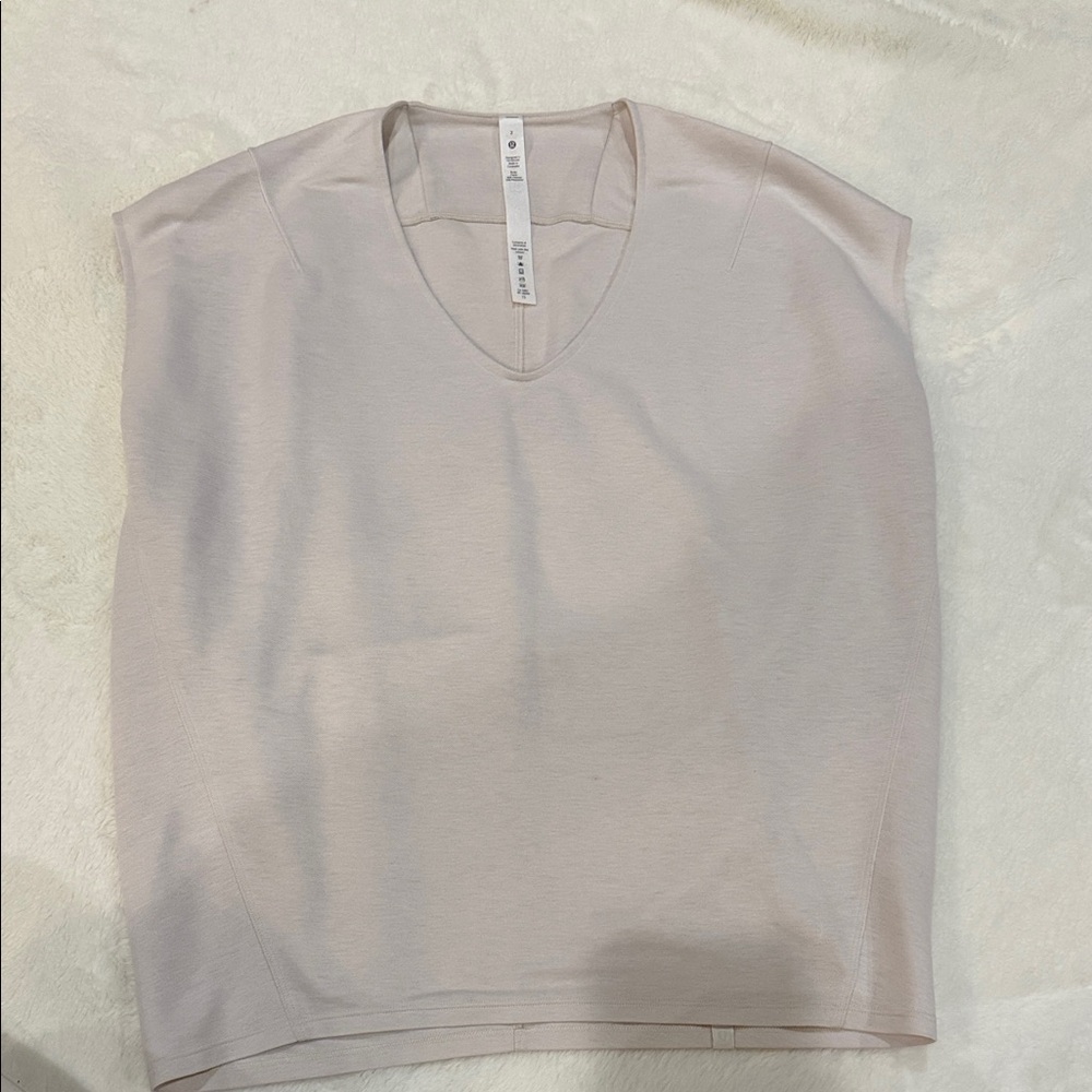 Lululemon Athletica Cream Muscle Tee